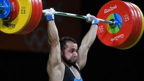 Azərbaycanlı idmançı Qazaxıstana Olimpiya çempionluğu qazandırdı