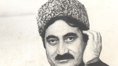Qabil-90: Xalq şairi FOTOLARDA  