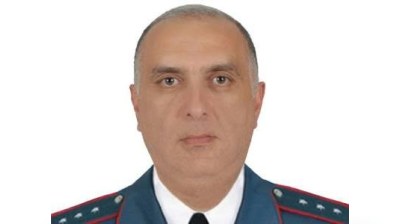 Yerevanda üsyançıların yaraladığı polis öldü