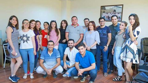 &ldquo;Qafqazinfo&rdquo; məktəb yaşına &ccedil;atdı  