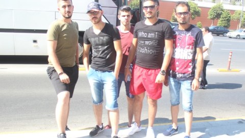 Azərbaycana gələn ərəb turistlər: "Qiymətləriniz bir az aşağı olsaydı..." - REPORTAJ  