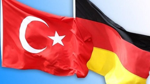 Türkiyə Almaniyadan 62 biznesmeni tələb edir