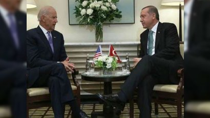 "ABŞ Fəthullah G&uuml;ləni ən azı həbs etməlidir"