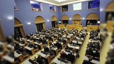 Estoniyada prezident seçə bilmədilər
