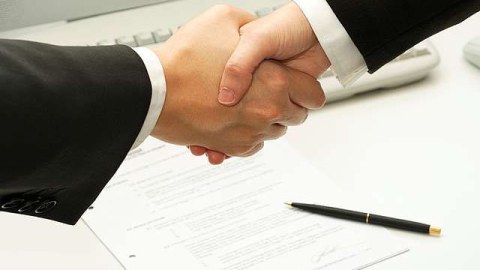 İş&ccedil;ilərin h&uuml;quqlarının qorunmasında&nbsp;YENİLİK: Referendum aktına ŞƏRH  &nbsp;