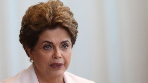 Senat prezidentin impiçmentini TƏSDİQLƏYİB