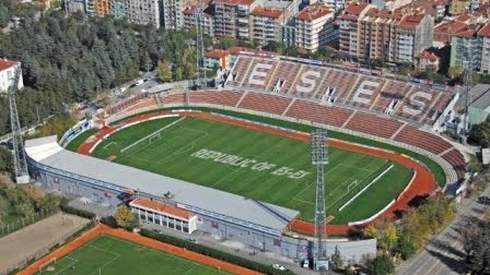 &ldquo;Atat&uuml;rk&rdquo;adı stadiondan g&ouml;t&uuml;r&uuml;lmədi