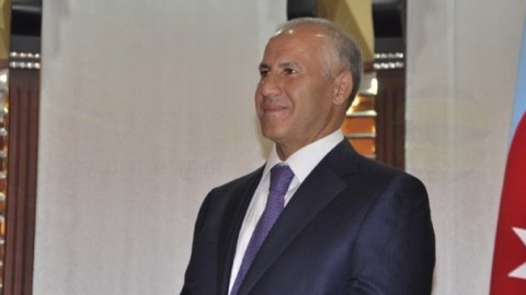 Ke&ccedil;miş nazir kasıbladı, &ldquo;Sheraton&rdquo; otelinin tikintisini yarım&ccedil;ıq saxladı  