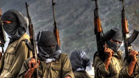PKK Türkiyədə kəndə hücum etdi: 8 ölü, 6 yaralı