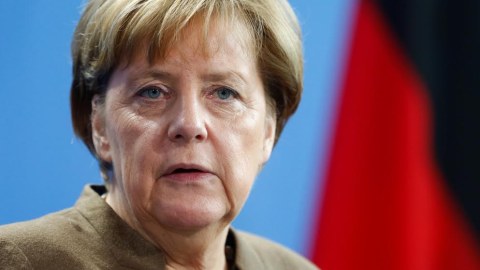 Merkel: “Avropa Birliyi ağır vəziyyətdədir”