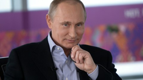 Qərb mediası Rusiyadakı seçkilər HAQDA: “Putinin kiçik zəfəridir”