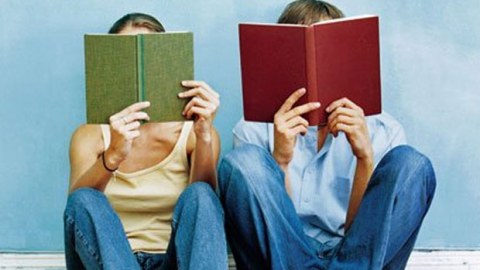 Bakıdakı hansı universitetlər xarici müəllimləri işə dəvət edib?  