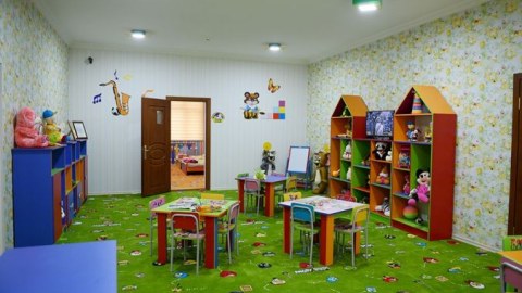 Deputat bağçaların Təhsil Nazirliyinə verilib-verilməyəcəyindən DANIŞIB