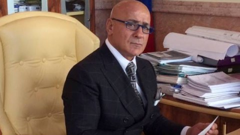 Xalqımızı qruplara b&ouml;lməyin! - Məşhur iş adamı YAZIR