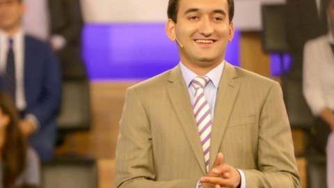 Bakıda daha bir jurnalistin evini yardılar  
