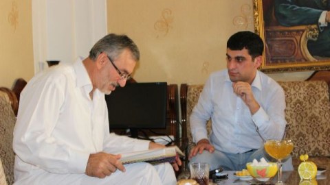 Nemət Pənahlı: &ldquo;Allahş&uuml;k&uuml;r Paşazadə allahsız rejimə xidmət edib&rdquo; - M&Uuml;SAHİBƏ