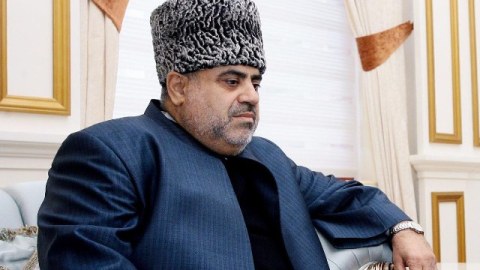 Siyasi liderlərdən Allahş&uuml;k&uuml;r Paşazadəyə sərt İTTİHAMLAR: &ldquo;Konstitusiyanı pozur&rdquo;&nbsp;
