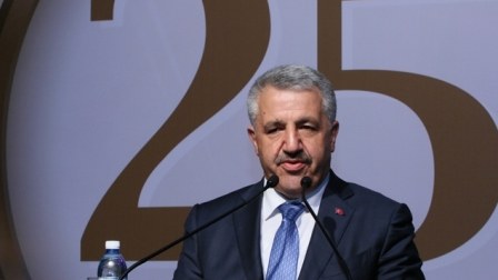 "Bakı-Tbilisi-Qars dəmiryolu Türkiyəni Çin və Avropa ilə qovuşduracaq" - Nazir 