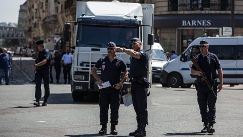 Fransada polis 52 kq kokain oğurlayıb