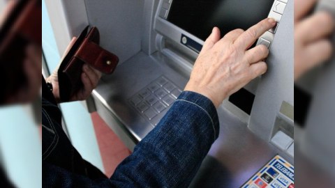 Bu il işsizliyə görə dövlətdən pul alanların sayı - STATİSTİKA