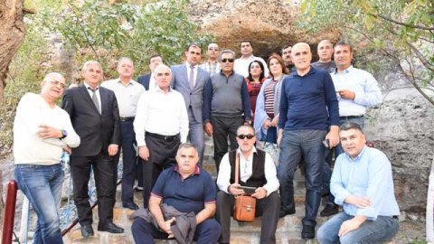"Nuh yurdu"nun nura a&ccedil;ılan qapısı - FOTOLAR