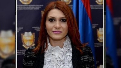 Hakimin r&uuml;şvət almasına vasitə&ccedil;ilik edən vəkil də tutuldu