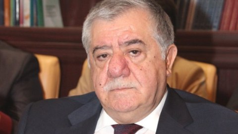 Abbas Abbasov siyasi fəaliyyətini dayandırdı