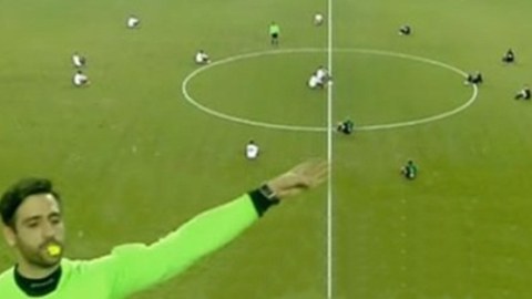 Yunanıstanda b&uuml;t&uuml;n futbol yarışları dayandırılıb