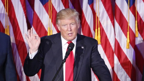 Trampdan maraqlı AÇIQLAMALAR: “Obamacare” ləğv olunur, Bəşər Əsədin devrilməsini istəmir   