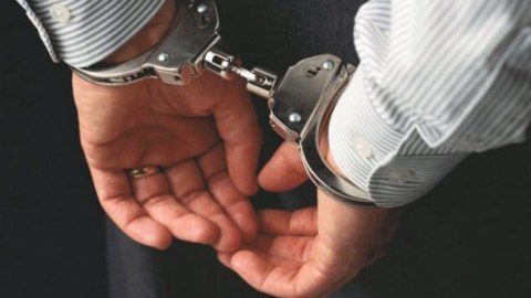 Sosial şəbəkələrdə yalan xəbər yayanlar həbs olunacaqlar - &Ouml;ZƏL   