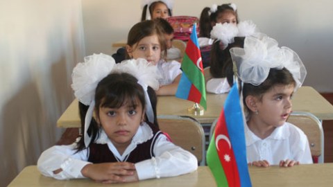 Bakıda məktəb direktoru və müavini işdən çıxarıldı - Rəsmi AÇIQLAMA  