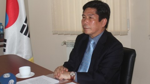 Koreyanın Bakıdakı səfiri: &ldquo;Koreyalılar Azərbaycan xalqı ilə qohumdurlar&rdquo; - M&Uuml;SAHİBƏ  