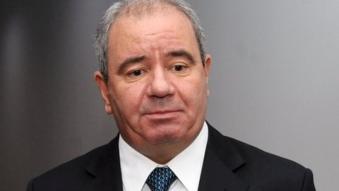 Əli Abbasov niyə YAP-dan &ccedil;ıxarılmır?.. - A&Ccedil;IQLAMA  