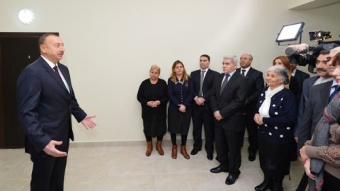 Prezident: “İnşaat sektorunda tənəzzül yaşanır”