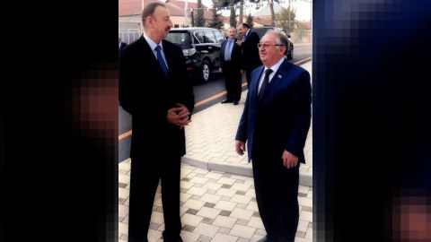 Rektor: &ldquo;Uşaq vaxtından hamı mənə &ldquo;dədə&rdquo; deyir&rdquo; - M&Uuml;SAHİBƏ  