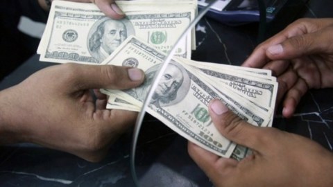 Azərbaycanda &ldquo;dollar cinayəti&rdquo;ni t&ouml;rədənlər...