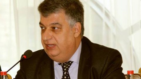 Deputat h&ouml;kumətdən 7 suala cavab TƏLƏB ETDİ: &ldquo;Bu təxribatdır, yoxsa saymazlıq?&rdquo;  