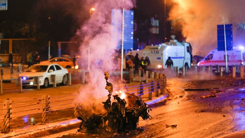 Prezident sarayını partlatmaq istədilər   