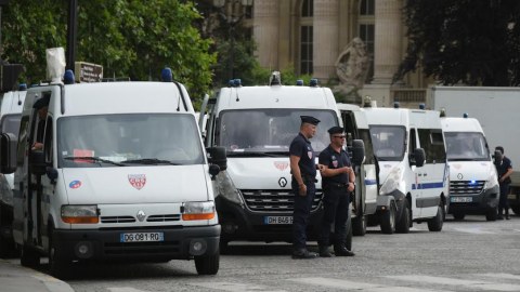 Paris terrorunun təşkilat&ccedil;ısı &ouml;ld&uuml;r&uuml;l&uuml;b