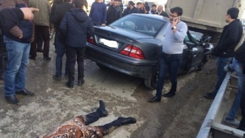 Azərbaycanda 3 g&uuml;n&uuml;n "yol terroru": 17 &ouml;l&uuml;, 27 yaralı  &nbsp;