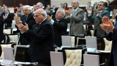 Deputatlara verilən bu pullardan vergi tutulmur