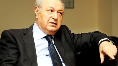 Ayaz M&uuml;təllibov Maliyyə Nazirliyinə hesabat verir