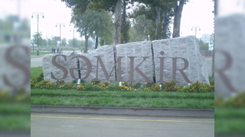 Şəmkirdəki direktor-müəllim qalmaqalı BÖYÜDÜ: səsyazısının TƏFƏRRÜATI