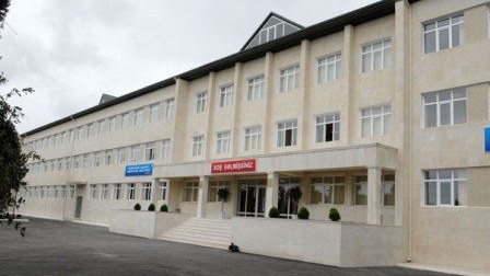 Direktor “seks videosunda” ittiham etdiyi laborantdan üzr istəyib İŞƏ BƏRPA EDİR 