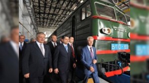 Ermənistan İrana dəmiryolu çəkməyə pul tapmır