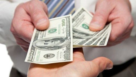 Dollarla krediti olan vətəndaşların MƏSƏLƏSİ - Hökumət deputatların təklifinə niyə cavab vermir...  