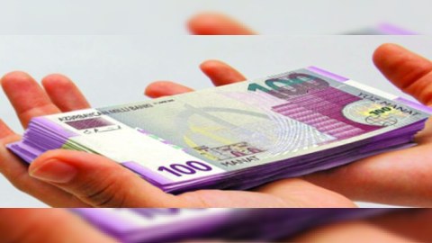 Azərbaycanda tam üzən məzənnəyə keçid mümkün deyil  