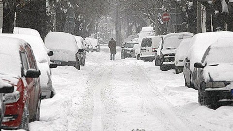 81 yaşlı qadın və 52 yaşlı oğlu soyuqdan dondu