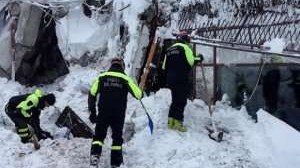 Qar u&ccedil;qunu altında qalaraq &ouml;lənlərin sayı 16 nəfər oldu