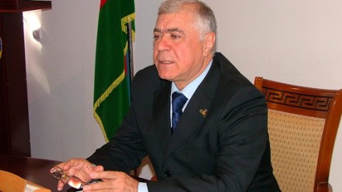 Generala AÇIQ MƏKTUB: İmkan verin, jurnalistlərin suallarını deputatlığa layiq olanlar cavablandırsın! 